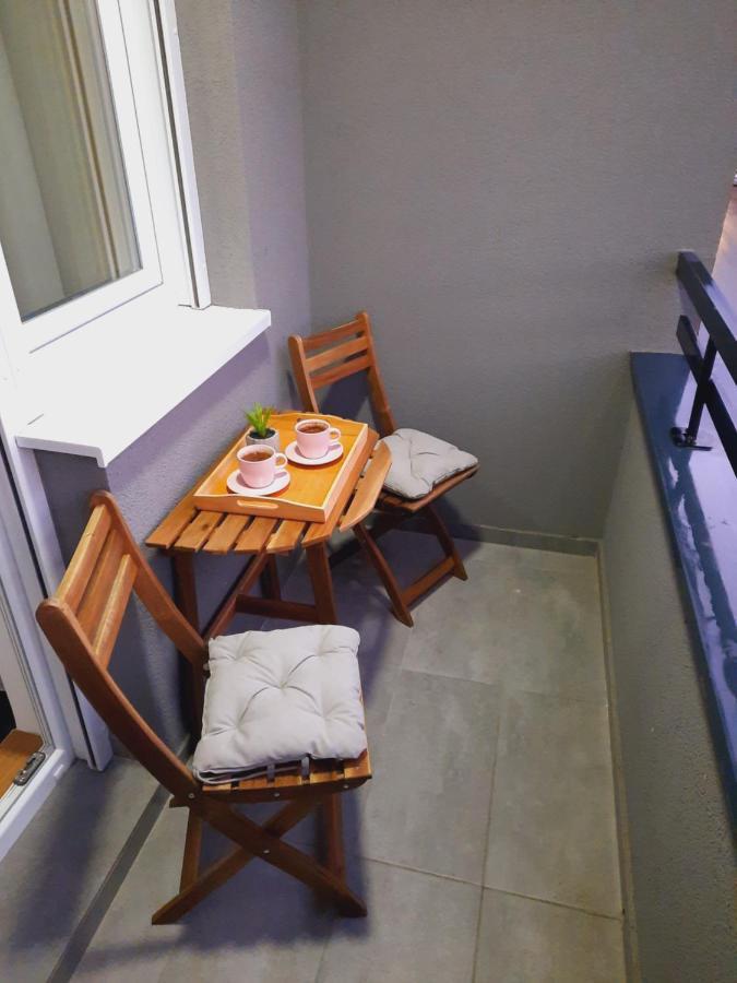 Apartman Kristal Sremska Mitrovica Exteriör bild