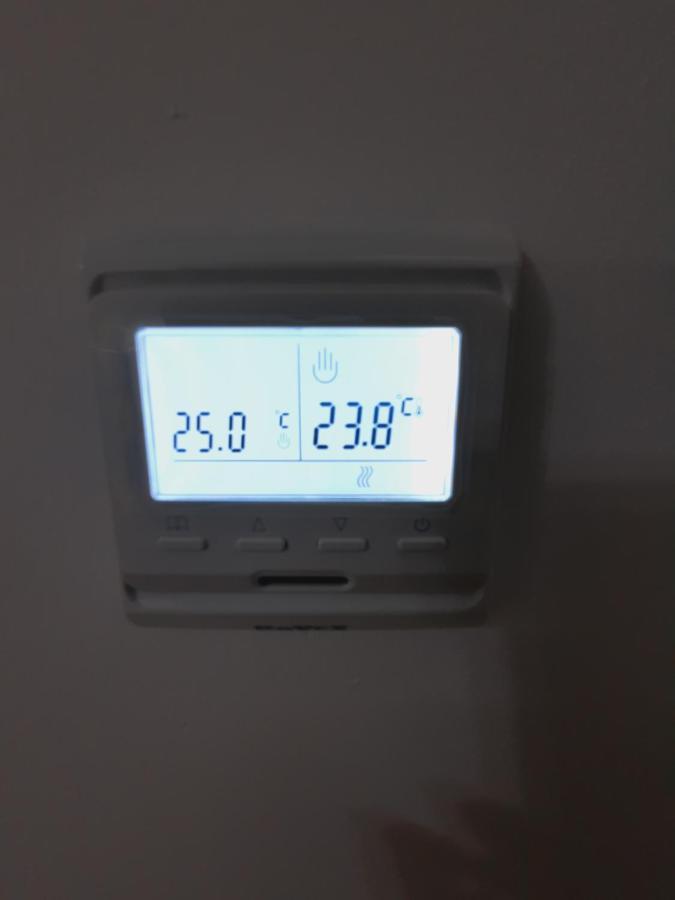 Apartman Kristal Sremska Mitrovica Exteriör bild